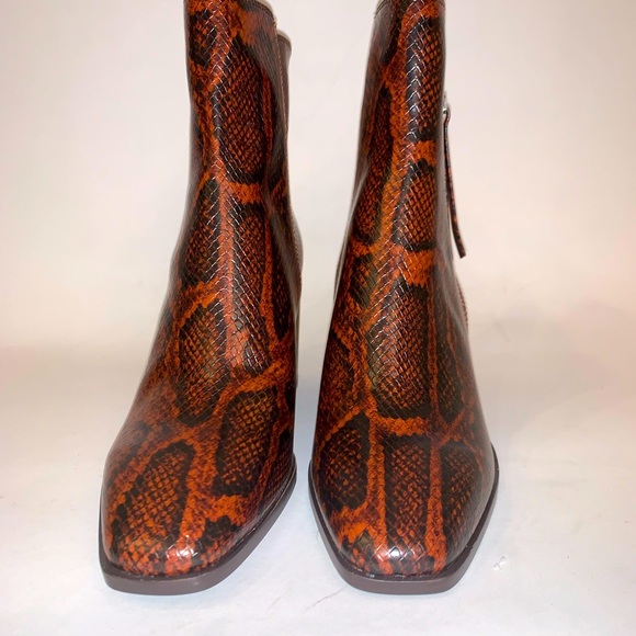 Sam Edleman carlysle dress booties in brown & black  snake print size 6 - Picture 3 of 10